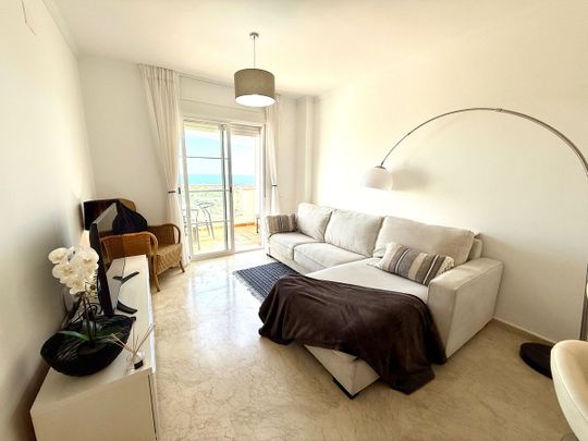 Apartment – Penthouse in Manilva - Photo 1