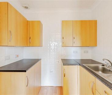 1 bedroom retirement property to rent - Photo 3