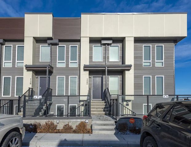 Seton 1 Bedroom Garden Suite Townhome — 1 Bedroom Townhouse - Photo 1