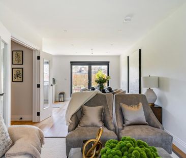 4 bedroom semi-detached house to rent - Photo 2