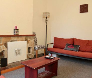 Clarendon Park Road (4 bed) - Photo 1