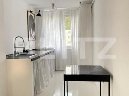 Apartament elegant, 3 camere decomandate, 70 mp, zona Grigorescu - Photo 4