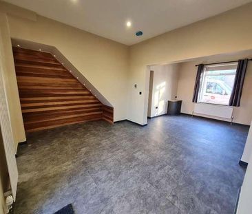 Hurdsfield Road, Macclesfield, SK10 - Photo 4