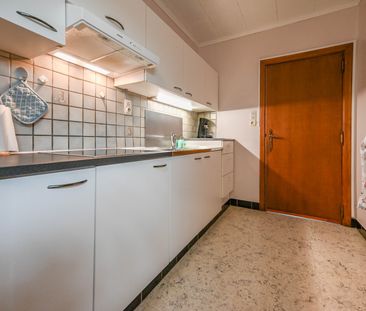 Eengezinswoning met 2 slaapkamers & West gerichte tuin - Photo 2