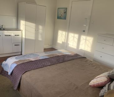 1/80 Scott Road, Herston, QLD, 4006 - Photo 2