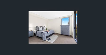 Stylish city sanctuary designed for entertaining - Photo 4