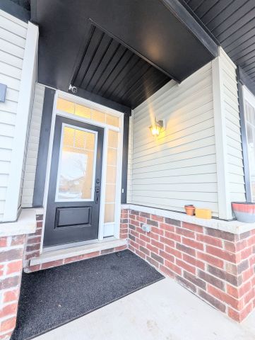 For Lease - 284 Ponderosa Street, Kanata, Ontario - Photo 2