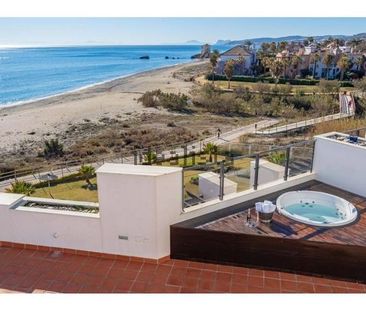 Alquiler de ático en Urbanizacion Casares del Mar, 5 - Photo 2