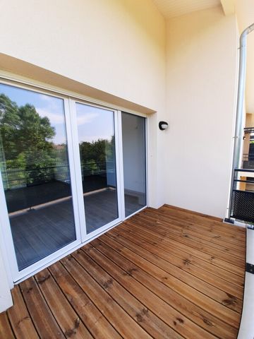 Location Appartement 2 pièces 40m² ROQUES 31120 - Photo 5