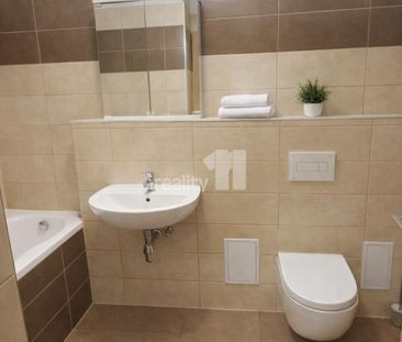 Pronájem bytu 1+kk 36 m2 - Photo 6