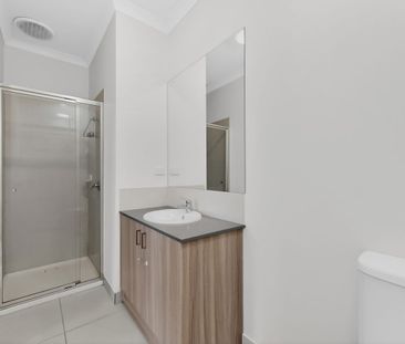 A Family Home With Space, Comfort and Everyday Convenience - Photo 6