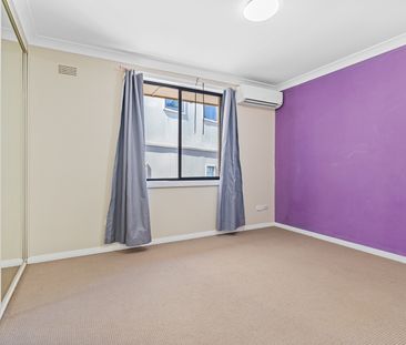 Beautiful 4-Bedroom Home in Center of Holsworthy - Photo 6