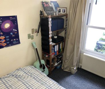 4 bedroom terraced house to rent - Photo 4