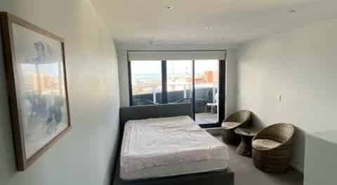 1 Bedroom 1 Bathroom (Furnished Studio Apartment) - Photo 1