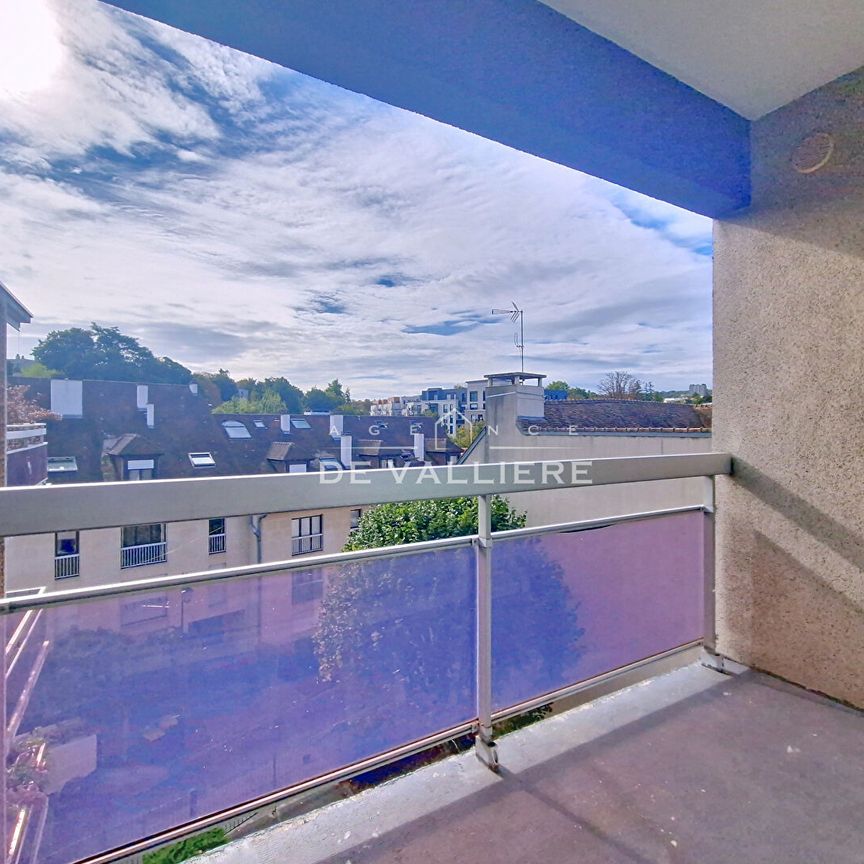 Location Appartement 1 pièce 24m² RUEIL MALMAISON 92500 - Photo 1