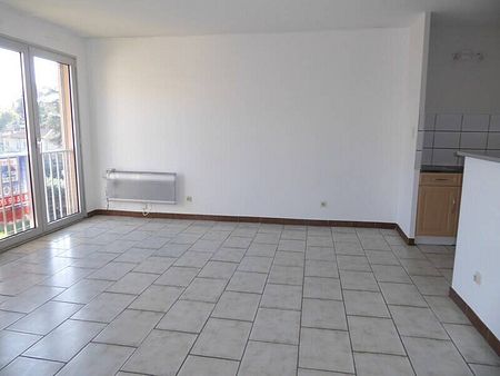 Location appartement t3 à Aubenas (07200) - Photo 3