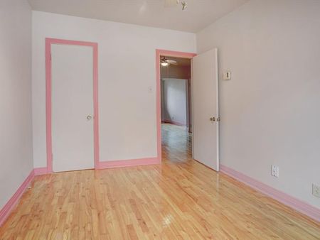 10663 Av. des Récollets - Photo 4