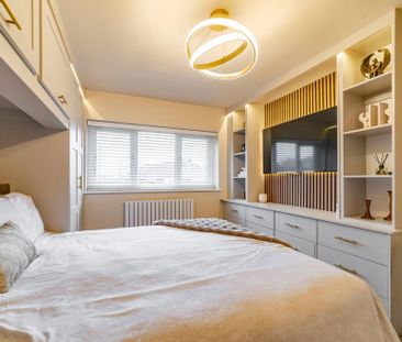 3 bedroom semi-detached house to rent - Photo 4