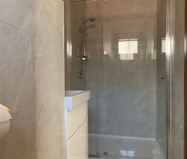 A Cosy Home in Hampton Park - Photo 6