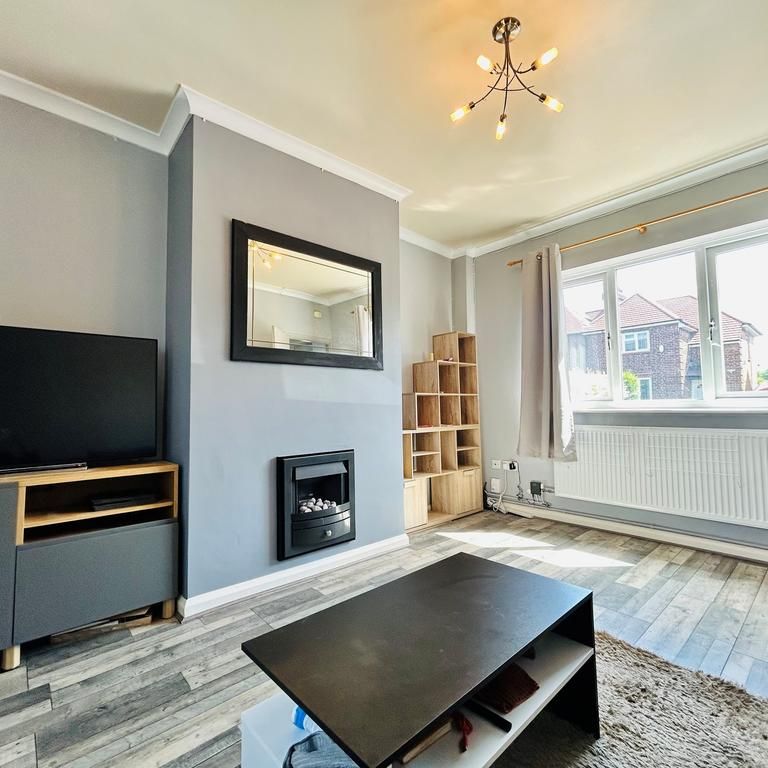 2 bedroom terraced house to rent - Photo 1