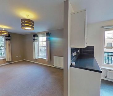 2 bedroom apartment to rent - Photo 6