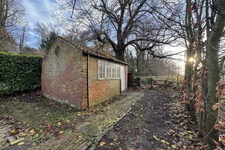 Grantham, Belton - Photo 4