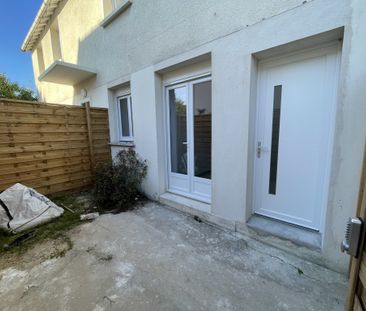 Location Appartement 2 pièces 25m² ST MAUR DES FOSSES 94210 - Photo 1