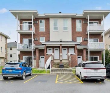 62 Rue de l'Emerald, #1 | 62 Rue de l'Emerald, #1, Gatineau - Photo 1