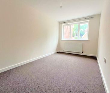 Bramlea Close, Bexhill-on-Sea, East Sussex - Photo 4