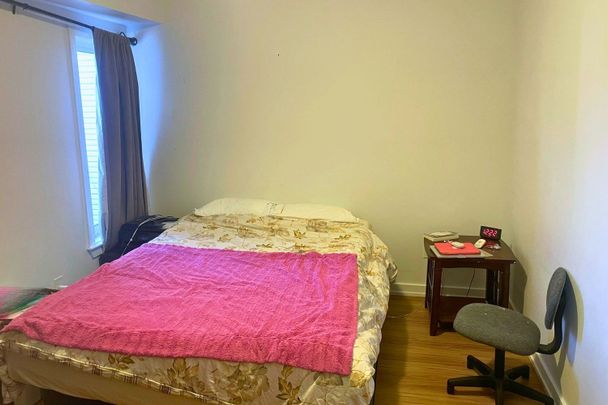 For Lease - 220 Lebreton Street Unit# 4, West Centre Town, Ontario - Photo 1