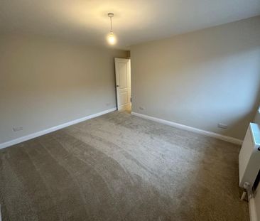 Culverwell Road, Bristol - Photo 6