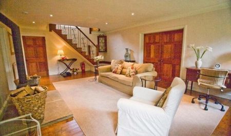 1 bedroom maisonette to rent - Photo 2