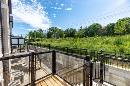 For Lease - 60 Totten Trail, New Tecumseth, Ontario - Photo 3