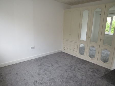 Bairstow Lane, Sowerby Bridge - Photo 5