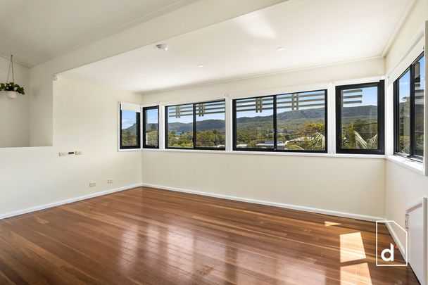 Architecturally Designed Coastal Living With Stunning Ocean Views - Photo 1