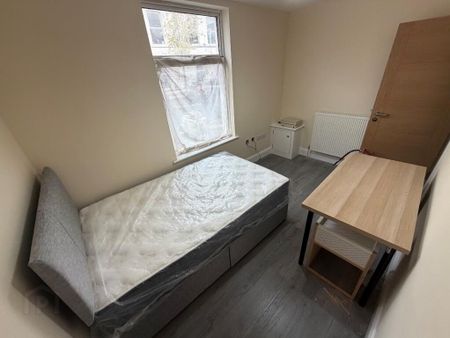 Flat 1, 51 Magdala Street, Belfast, BT7 1PU - Photo 3