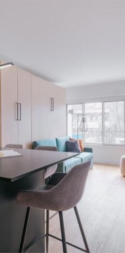 Loft entièrement meublé à louer Saint-Jean-Baptiste septembre 2026 - Photo 1