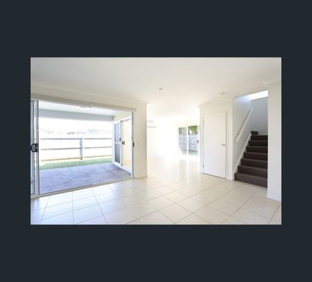 8 Pangali Circuit, Birtinya, Qld 4575 - Photo 3