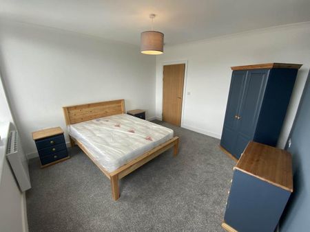 2 bedroom flat to rent - Photo 3