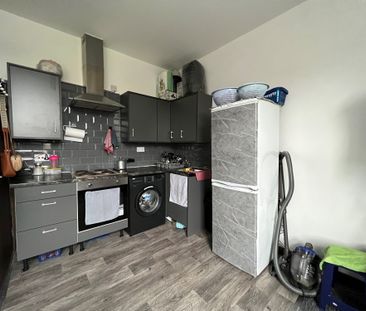 1 Bedroom Flat for Rent - Photo 2