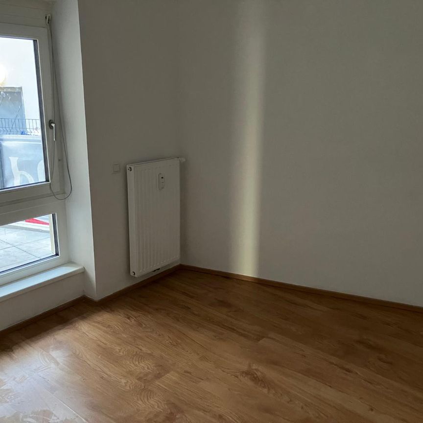 Stadthaus - Metahofgasse 5; 3 Zimmer Wohnung mit Terrasse TOP 1, [GF,MHG] - Photo 1