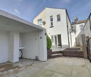 Inglis Road, Southsea, PO5 - Photo 5