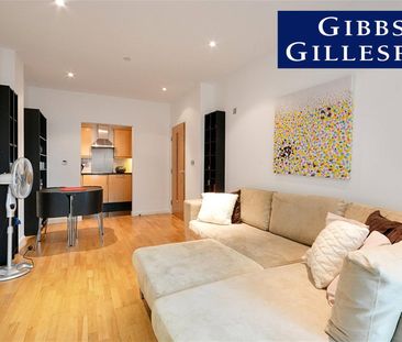 2 Bedroom Flat/Apartment to rent - Photo 3