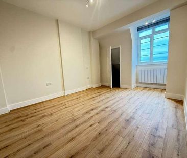 Mottingham Road, London, SE9 - Photo 2