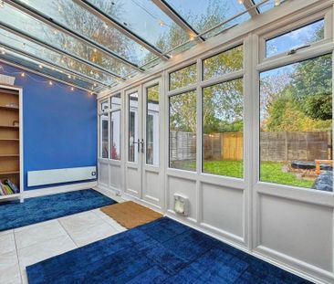 4 bedroom semi-detached house to rent - Photo 3