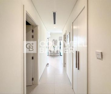 Single Row | Facing The Park | Vacant In Feb - Photo 3