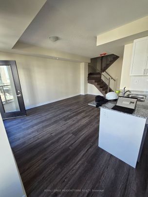 For Lease - 1573 Rose Way Unit# 120, Milton, Ontario - Photo 1