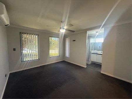 24 Freesia St, Piara Waters - Photo 5