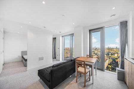 Studio to rent - Photo 3