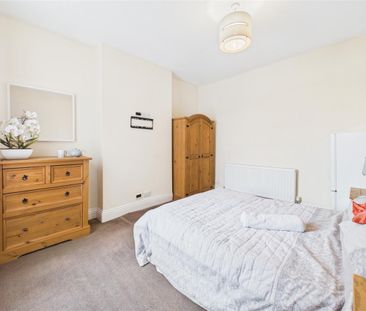 1 bedroom House share to rent - Photo 5